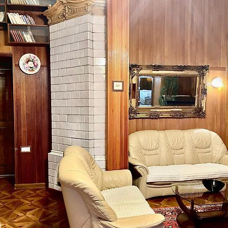Town Center Rustaveli Aparthotel Тбилиси Экстерьер фото